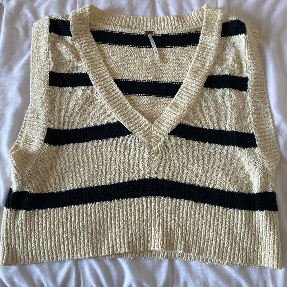 Free People Cream and Black V-Neck Sweater